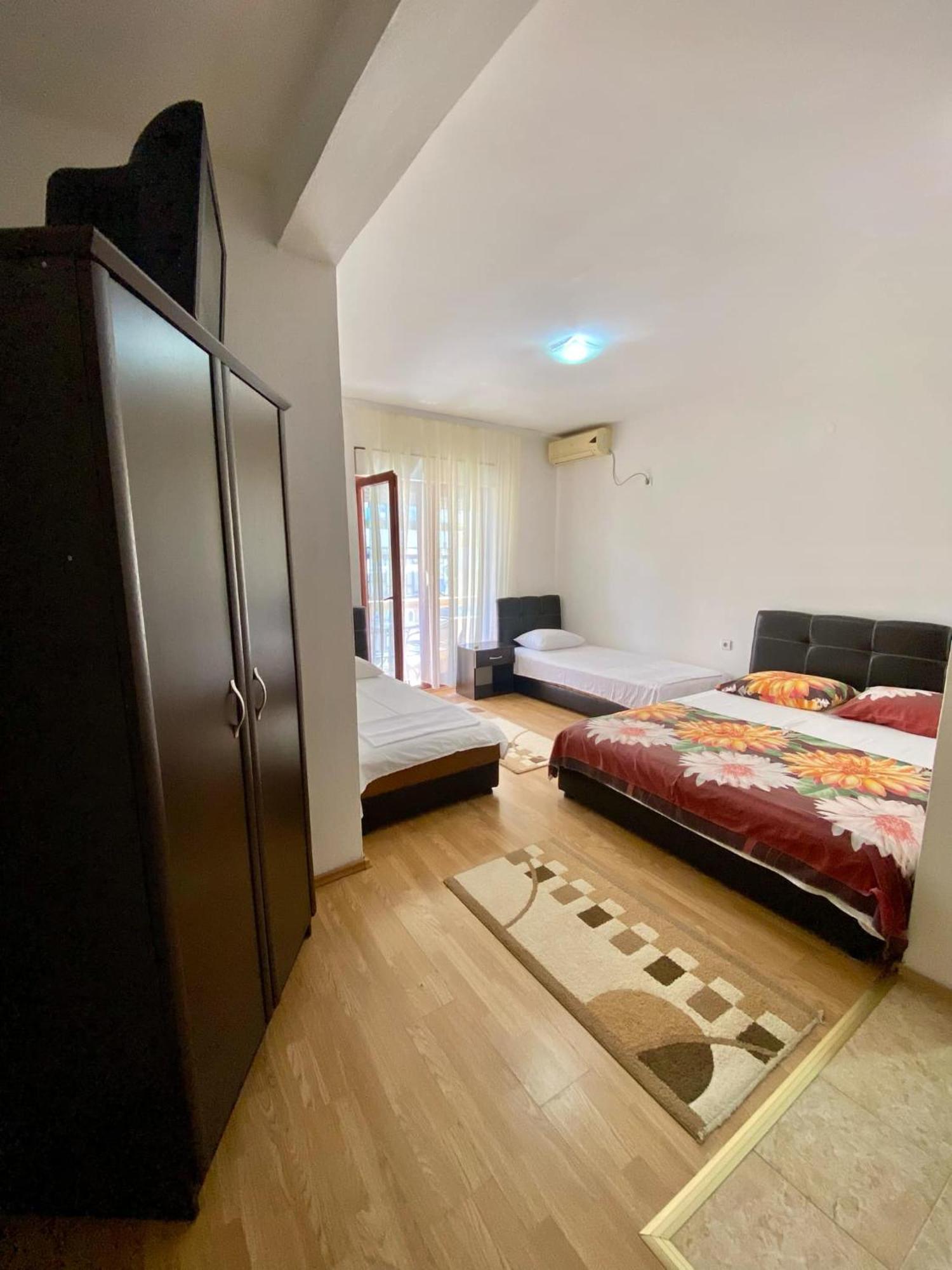 Dragovoja Lux Apartments & Rooms Ulcinj Eksteriør billede