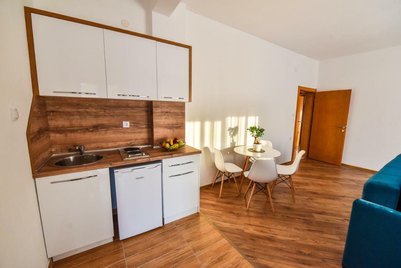Dragovoja Lux Apartments & Rooms Ulcinj Eksteriør billede