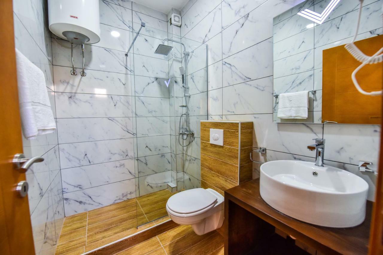 Dragovoja Lux Apartments & Rooms Ulcinj Eksteriør billede